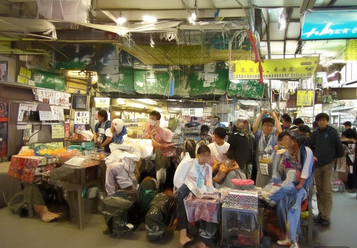 巴萨热刺巅峰对决：战术解析与球星亮点回顾